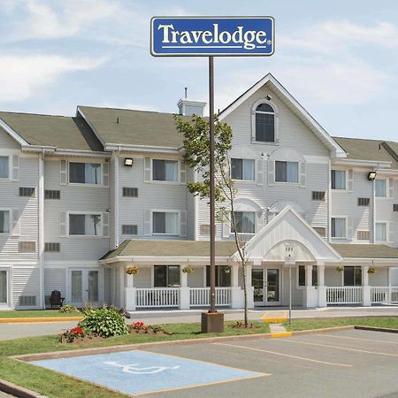 Country Inn & Suites Dartmouth ภายนอก รูปภาพ