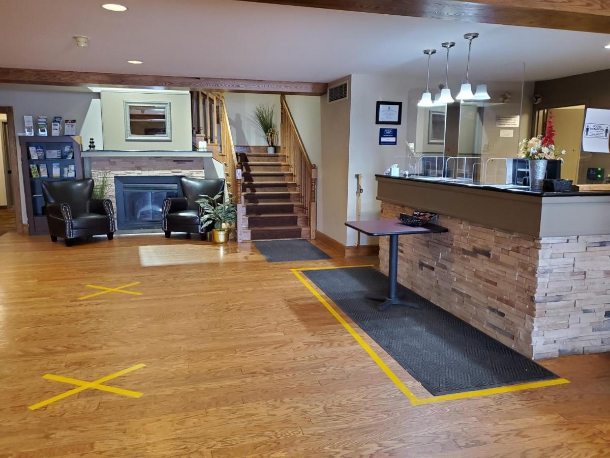 Country Inn & Suites Dartmouth ภายนอก รูปภาพ